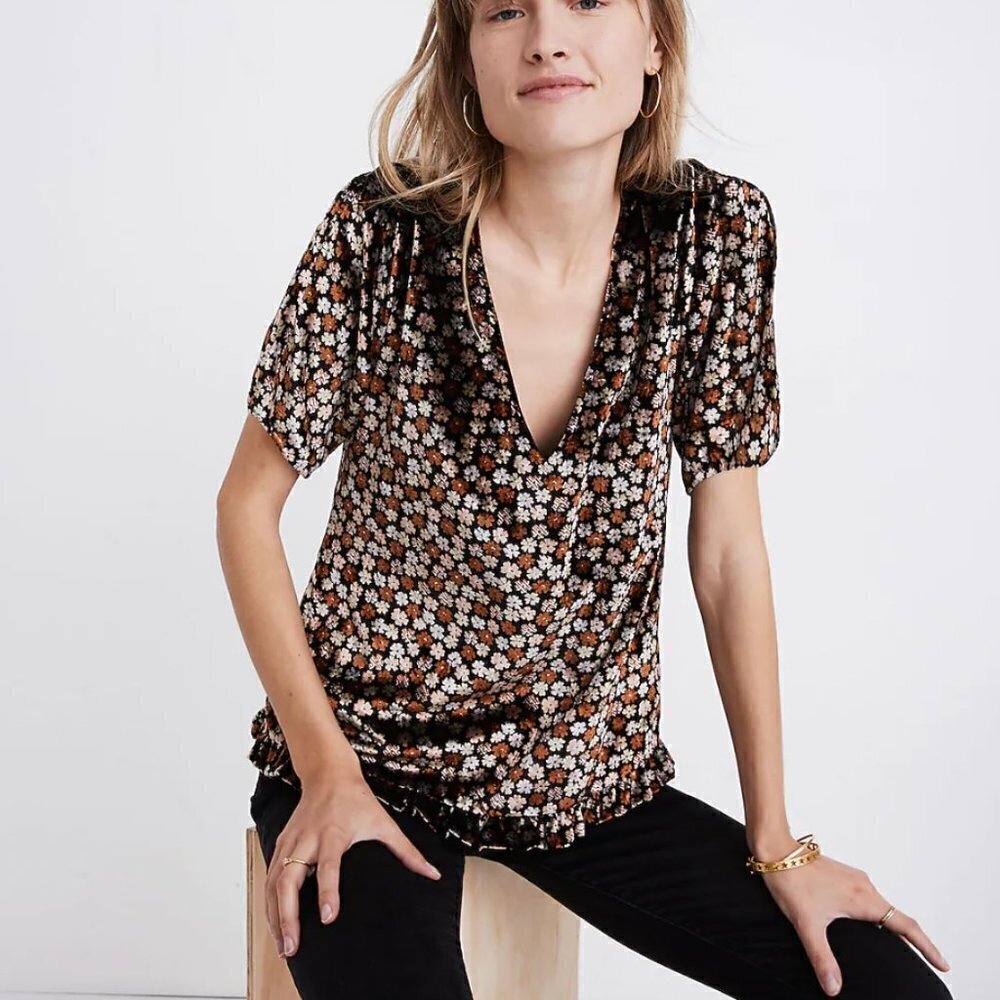 Madewell Velvet Tulip-Sleeve Ruffle Top in Petite Blooms - SMALL